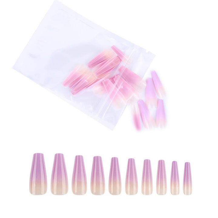 Artificial nails in elegant stiletto design Bowlift