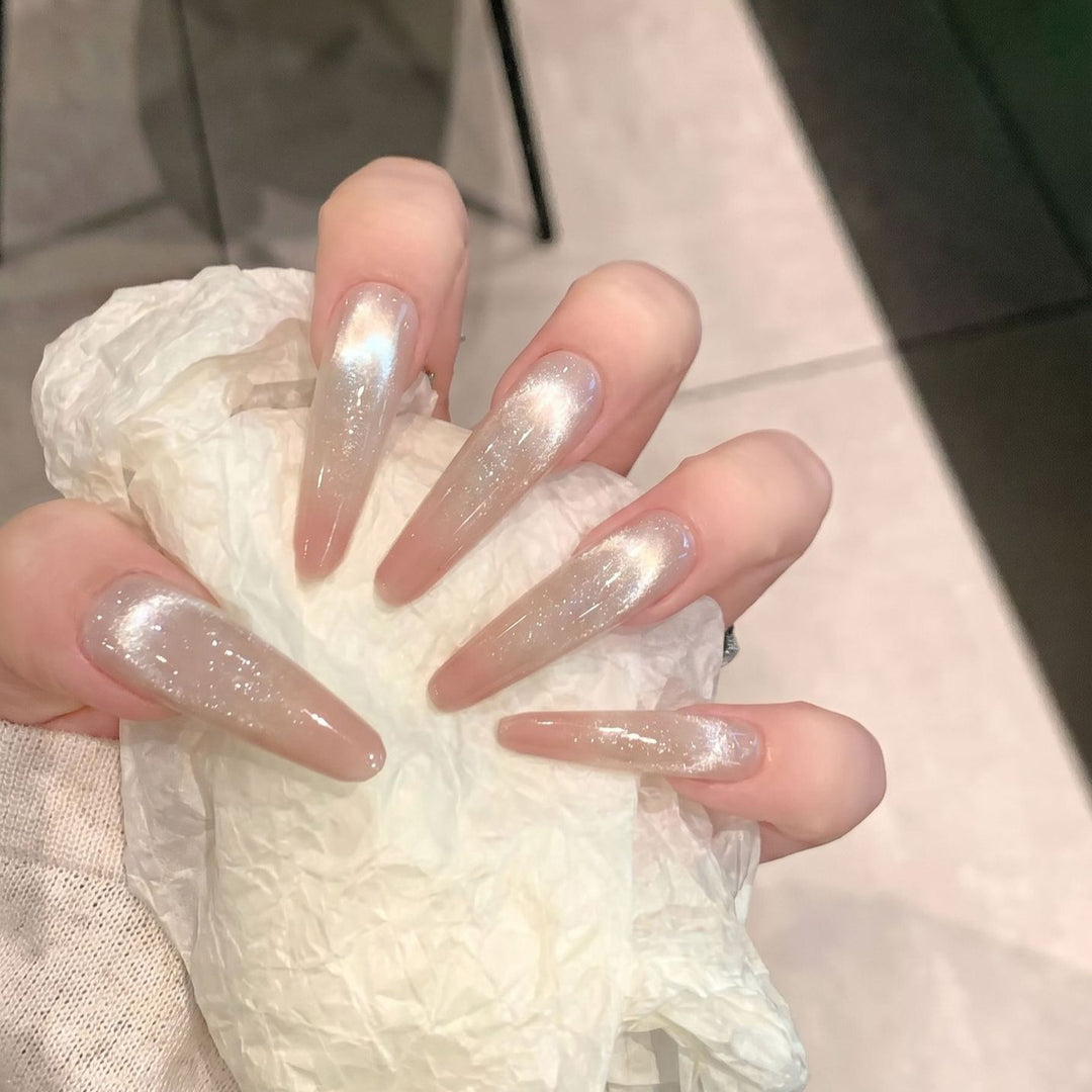 Stiletto Press-On Nail Set with Glitter Finish Bowlift