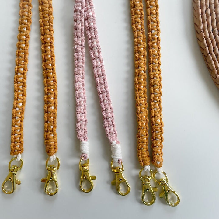 Braided Eyewear Chain Holder Bowlift
