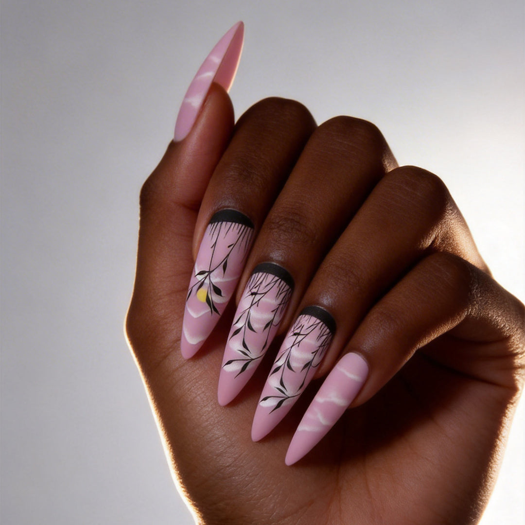 Artistic Press-On Nails Bowlift