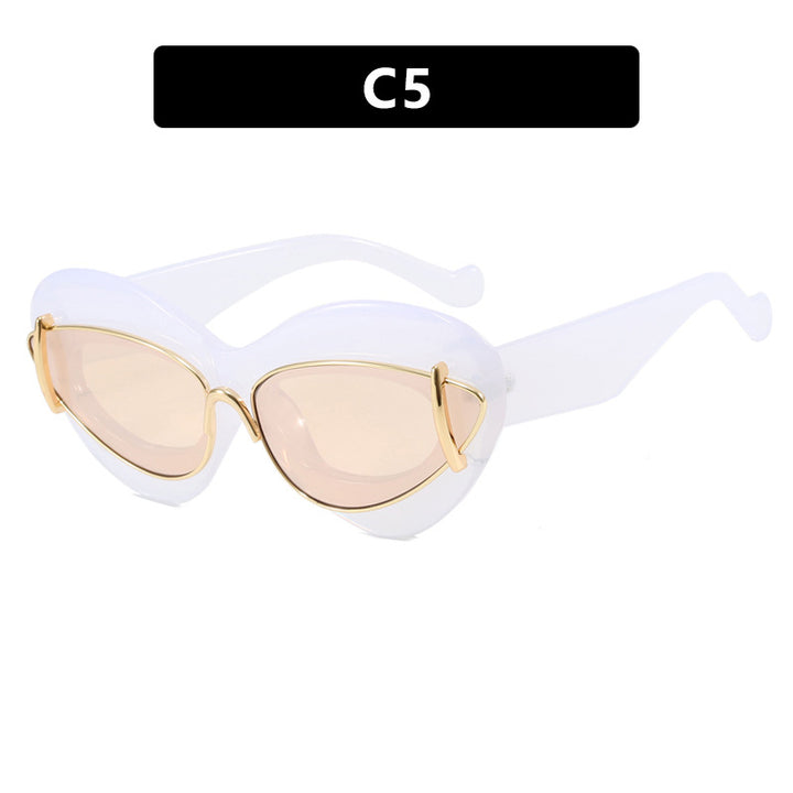 Women's extravagant cat-eye sunglasses Bowlift