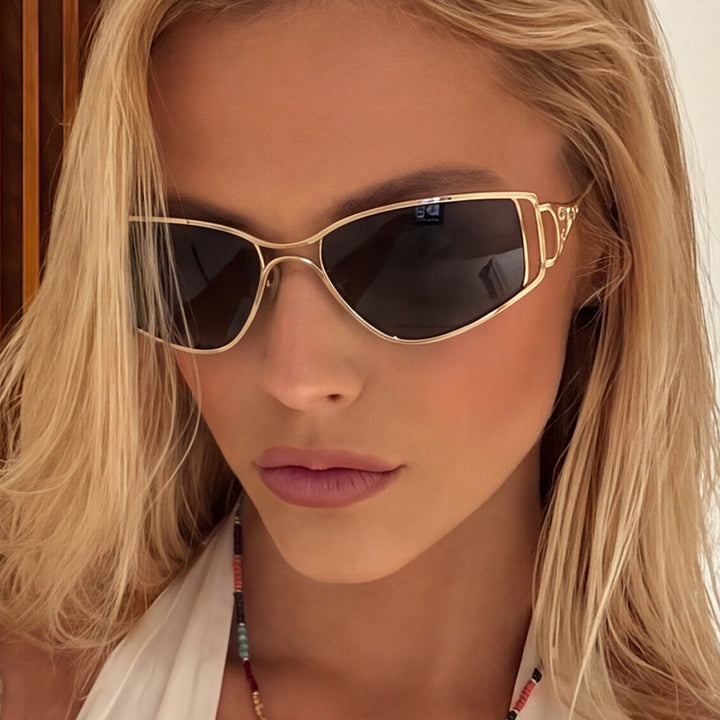 Ladies exclusive Cat-Eye sunglasses with elegant embellishments Bowlift