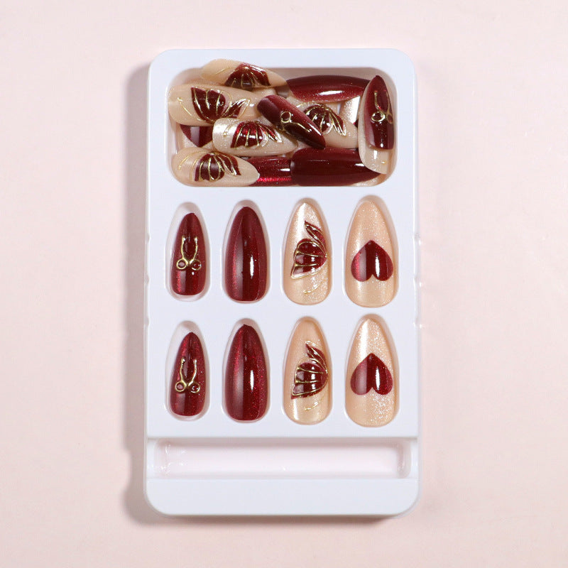 Artistic Heart-Accented Press-On Nail Set Bowlift