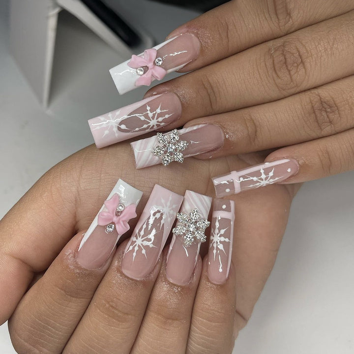 Creative nail art set with filigree snowflake and bow decorations Bowlift