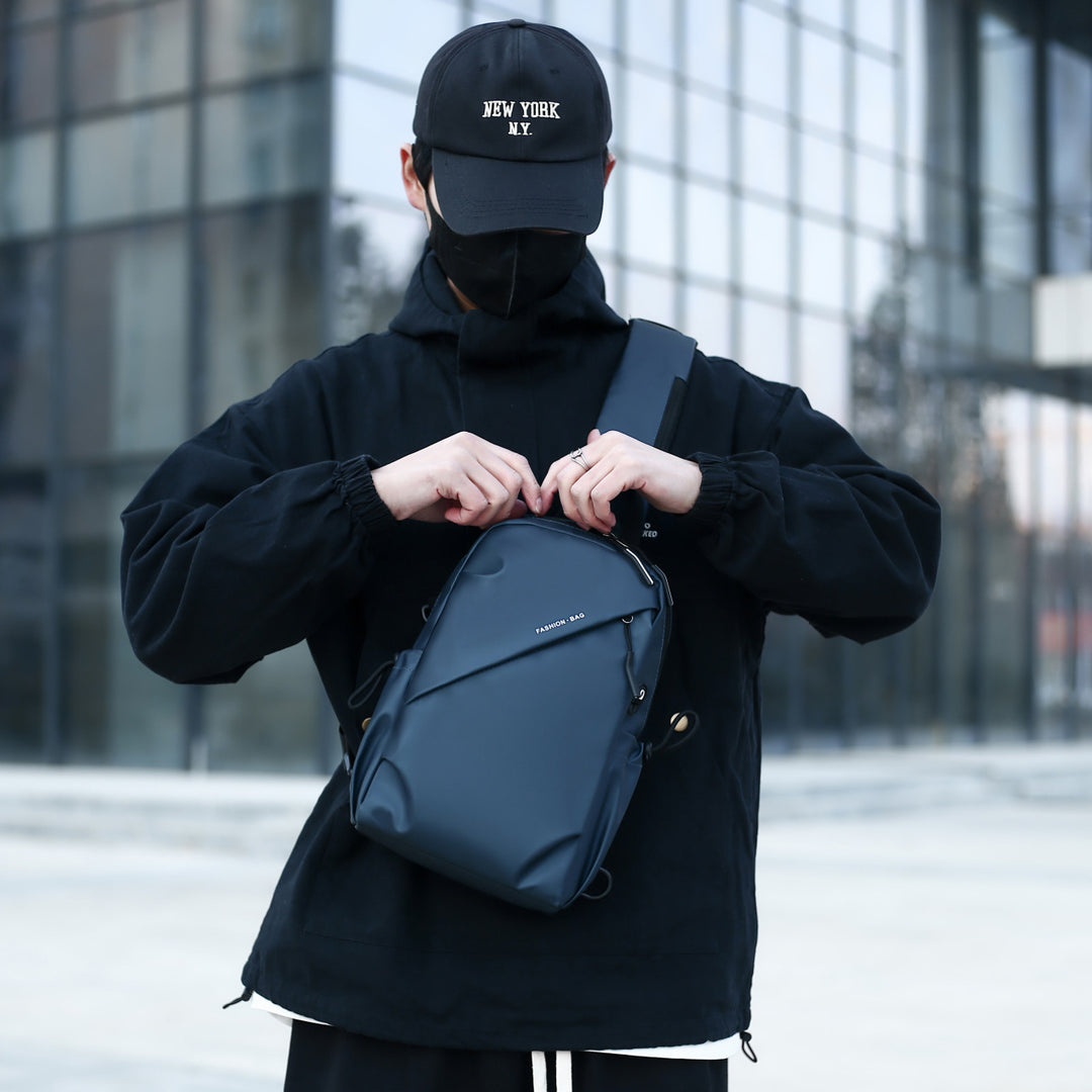 Lightweight Waterproof Sling Bag Bowlift