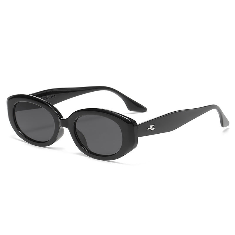 Women's fashionable sunglasses with modern, oval frame Bowlift