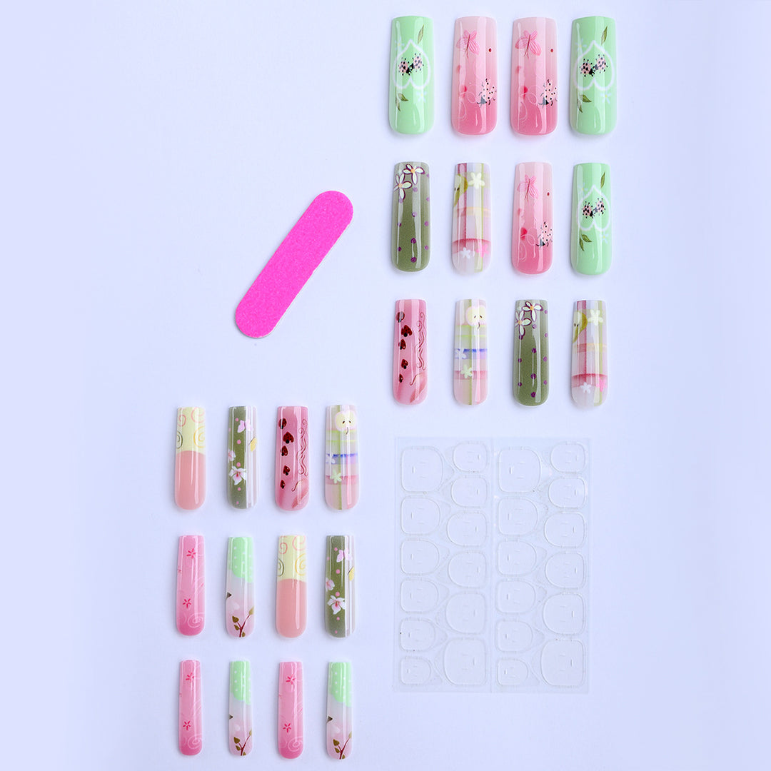 Artificial nails with floral and colorful designs Bowlift
