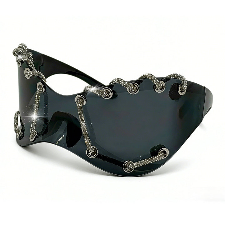 Women extravagant sunglasses with unique chain design Bowlift