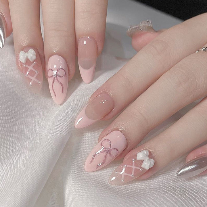 Nail art with refined bow designs Bowlift