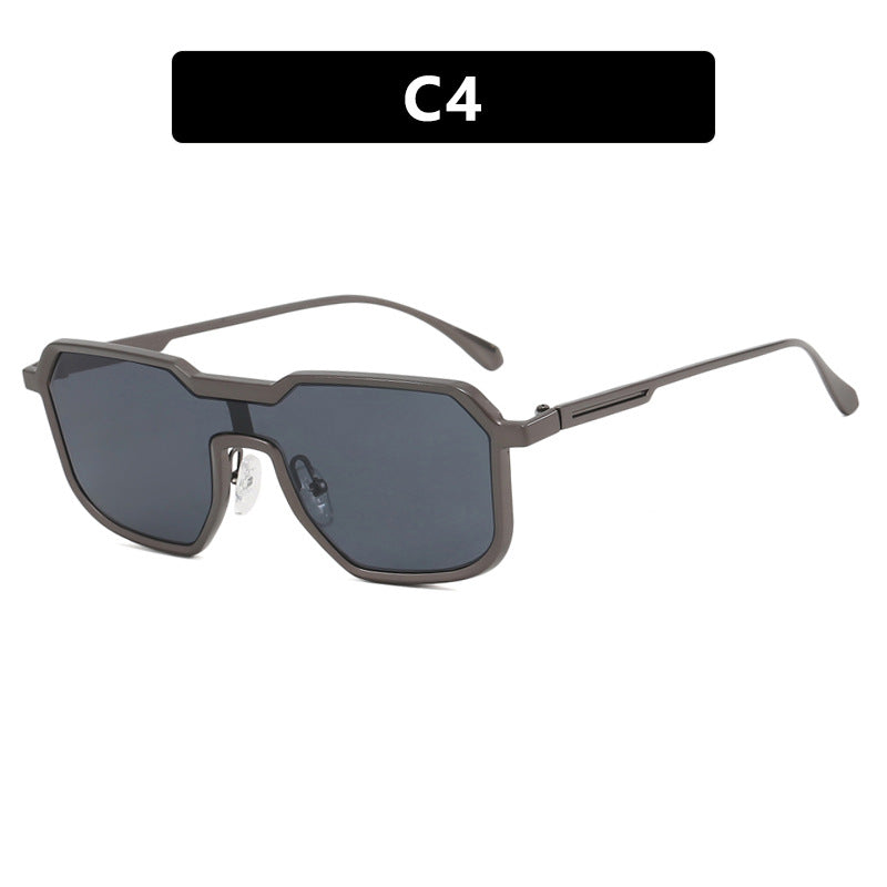 Ladies extravagant geometric sunglasses with protective UV filter Bowlift