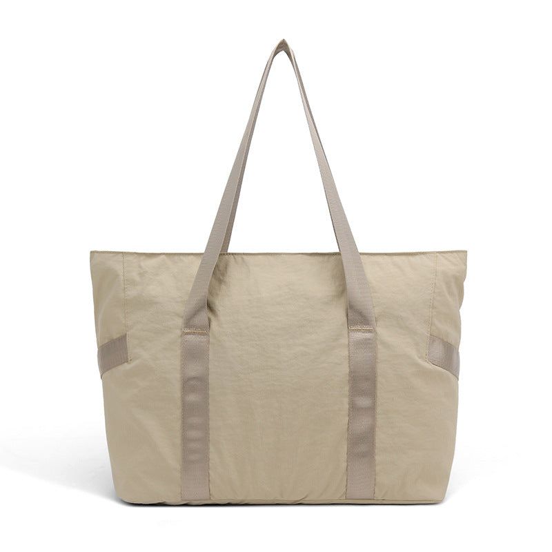 Stylish tote bag with spacious main compartment and reinforced handles Bowlift