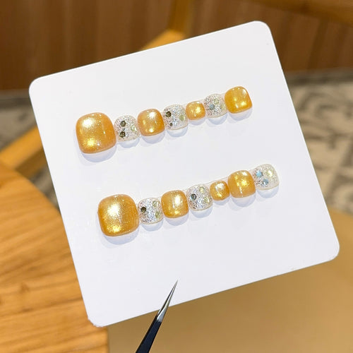 Artificial nails with glamorous glitter effect and trendy design Bowlift
