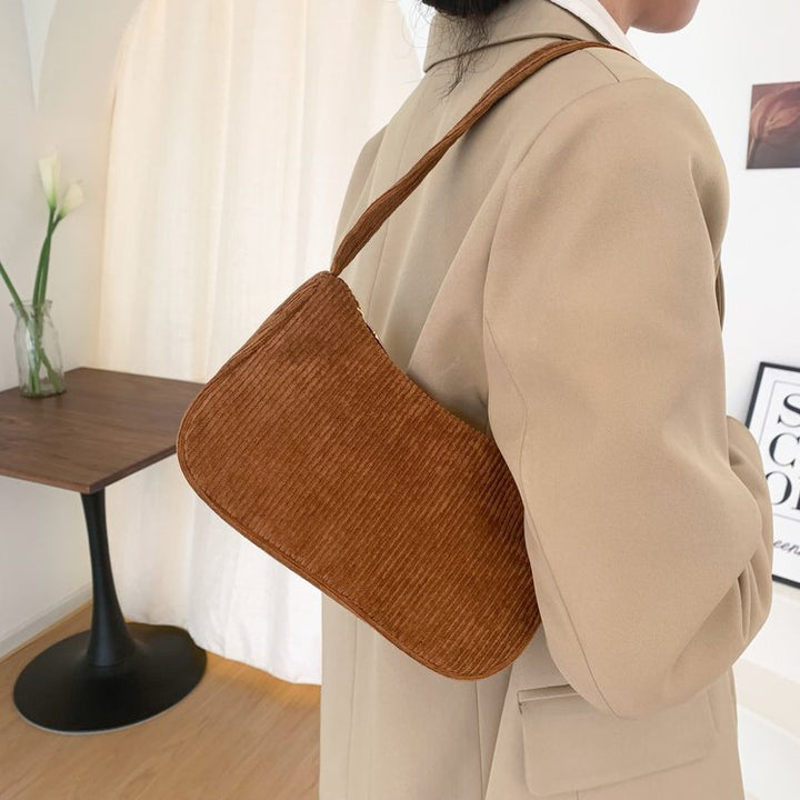 Fashionable Cord Handbag Bowlift