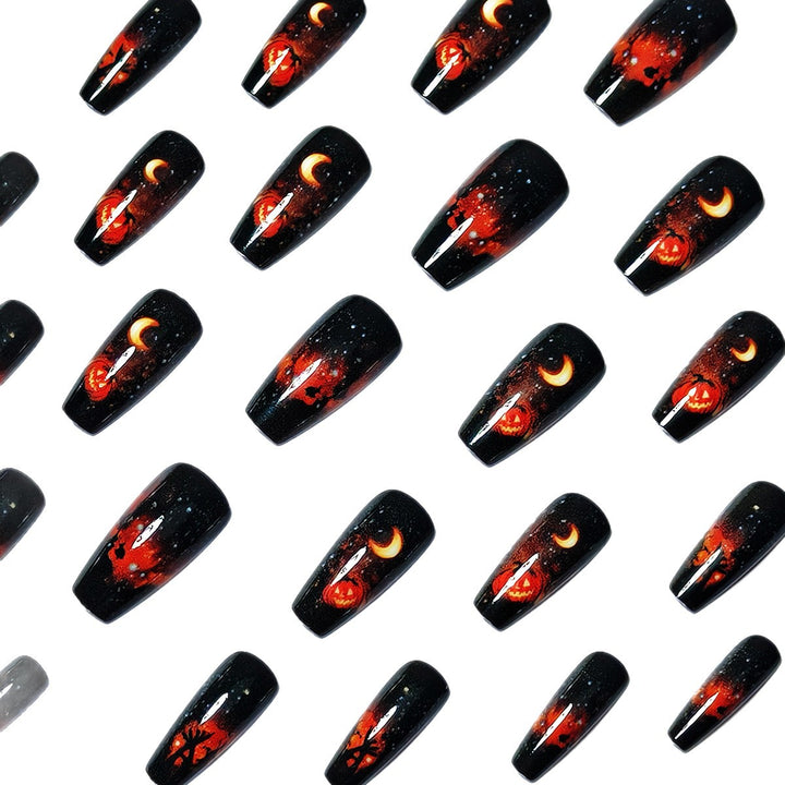 Art Nails in Creative Halloween Design Bowlift