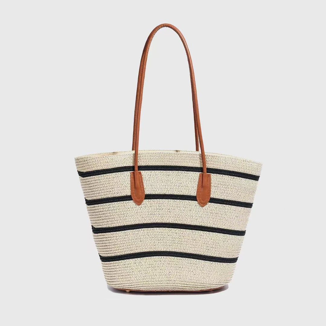 Sleek beach bag with matching sun hat Bowlift