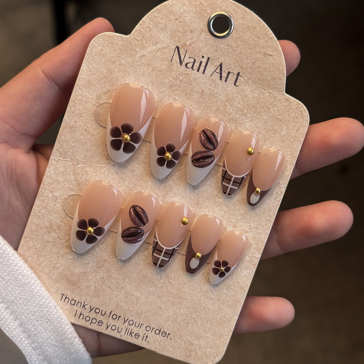 Elegant Floral Design Press-On Nail Art Set Bowlift