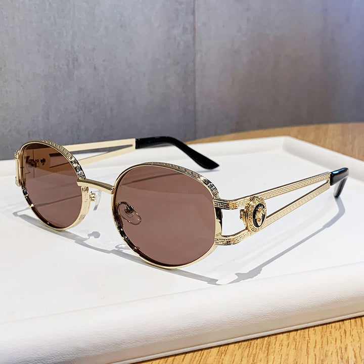 Ladies elegant sunglasses with luxurious frame and delicate design Bowlift