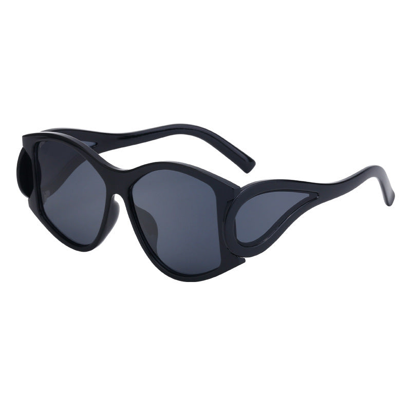 Ladies modern Cat-Eye sunglasses with unique frame and UV protection Bowlift