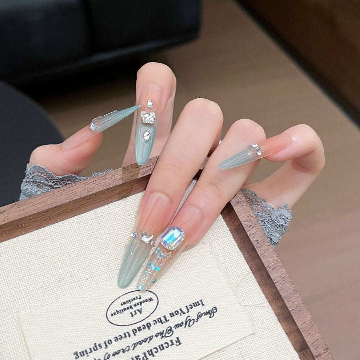 Artistic Rhinestone-Embellished Stiletto Press-On Nail Set Bowlift