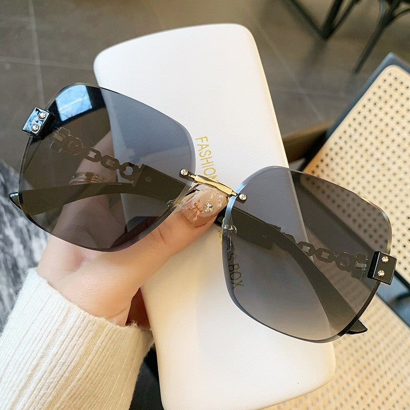 Stylish Oversized Shield Sunglasses