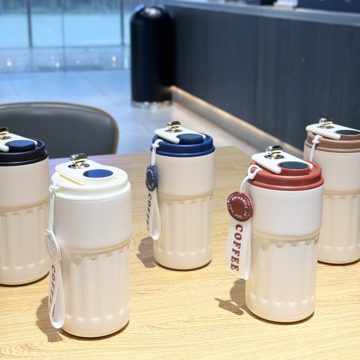 Women stylish and innovative coffee mug Bowlift