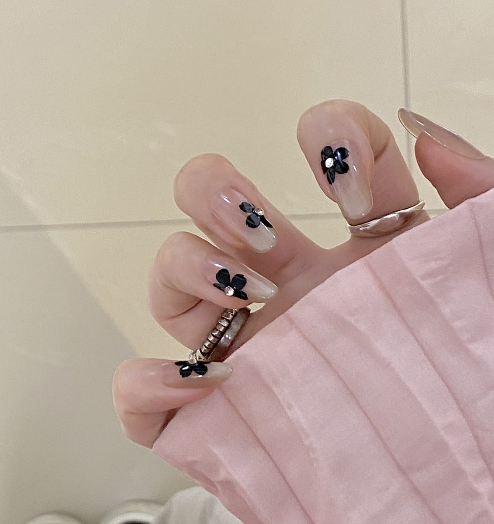 Ombre Stiletto Press-On Nail Set Bowlift
