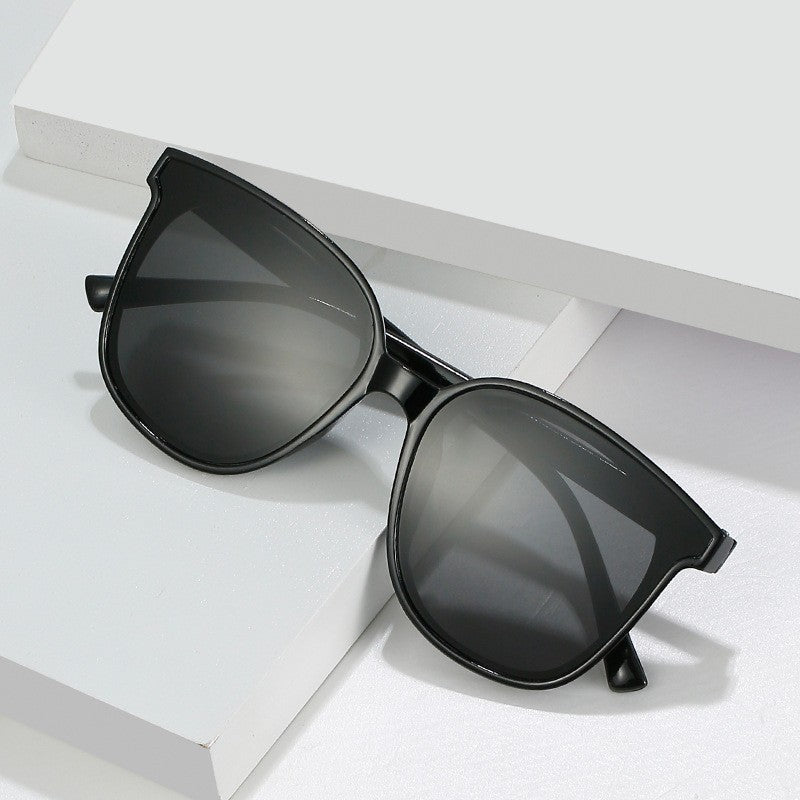 Women's fashionable oversized sunglasses Bowlift