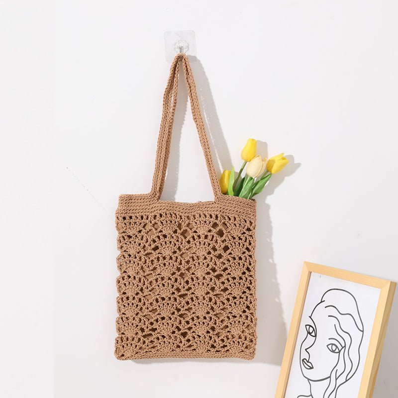 Hand-crocheted shopping bag with airy accents Bowlift