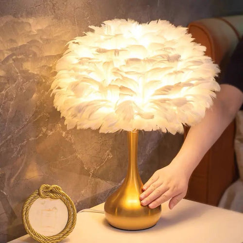 Feathered Decorative Table Lamp