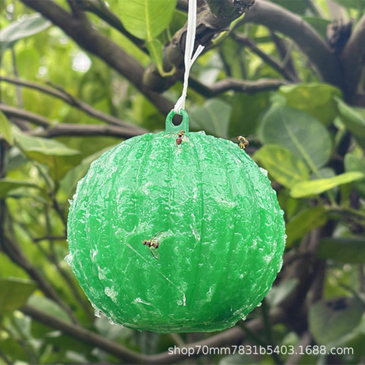 Hanging adhesive wasp trap sphere for outdoor garden pest control Bowlift