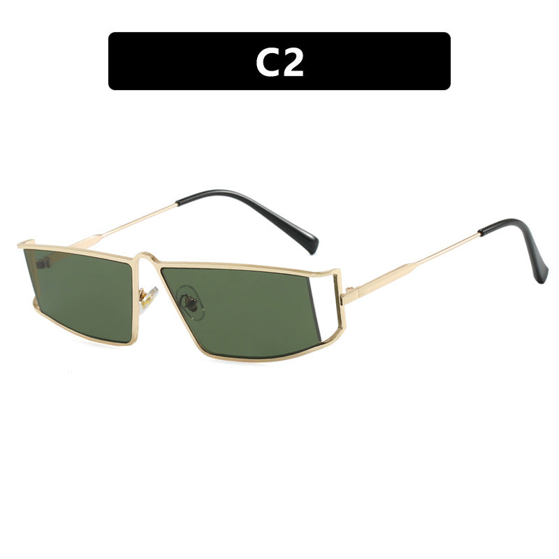 Ladies trendy sunglasses in a futuristic design with square lenses Bowlift