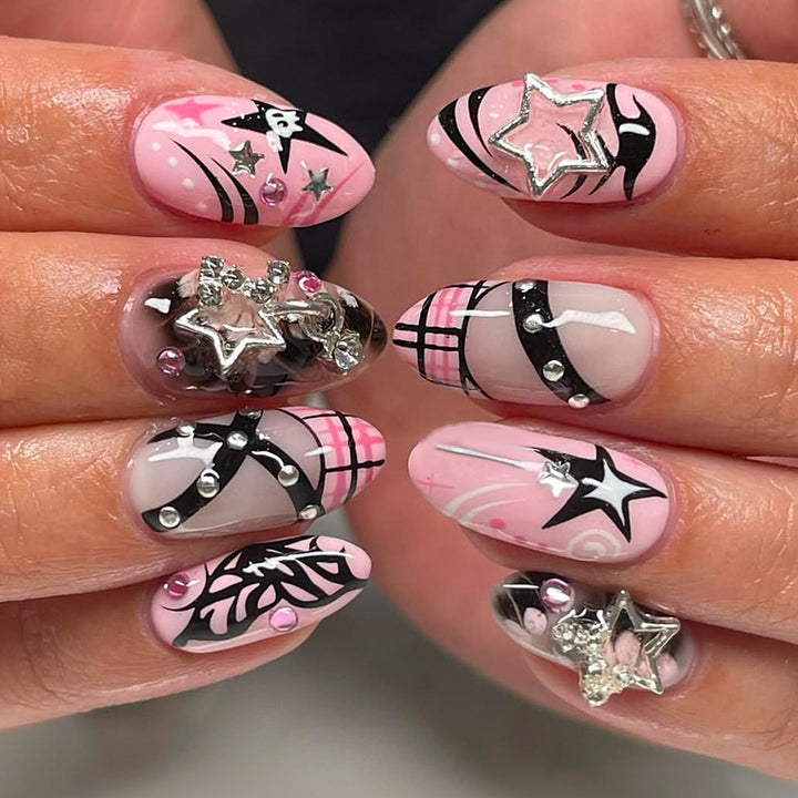 Artificial Nails in Modern Star Design Bowlift