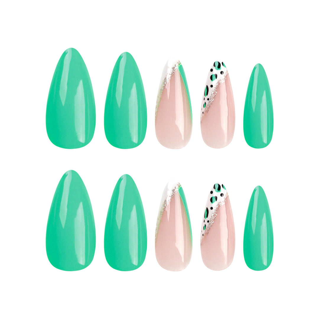 Artistic stiletto nails with glamorous color play Bowlift