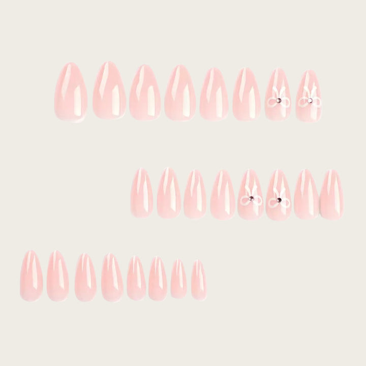 Artful Nail Decoration Bowlift