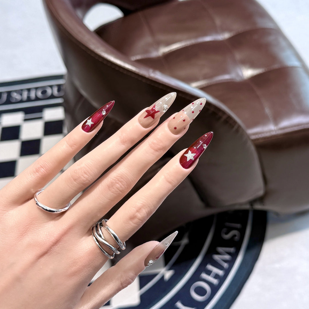 Star-Accent Press-On Nail Set Bowlift
