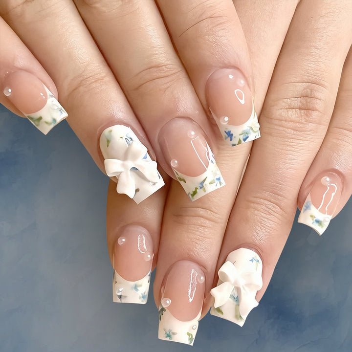 Floral Textured Press-On Nail Art Bowlift