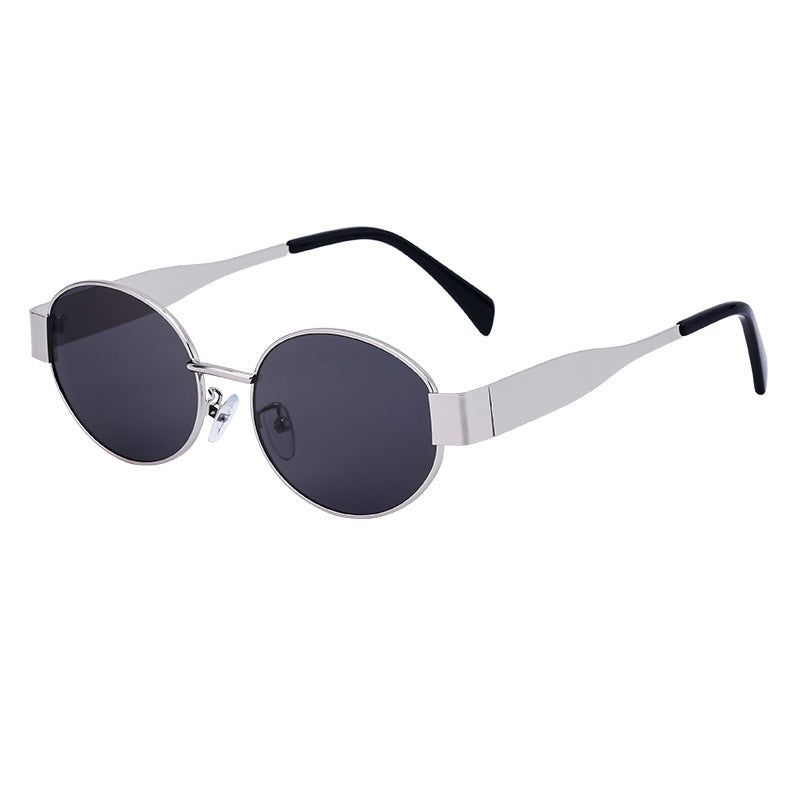 Ladies fashionable sunglasses in elegant oval design Bowlift