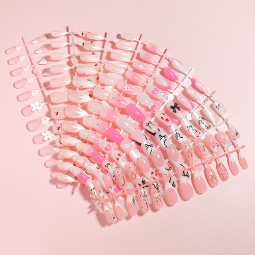 Elegant Floral Accent Press-On Nail Set Bowlift