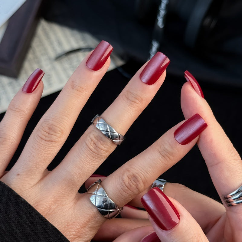 Fashionable Gel Nail Set Bowlift