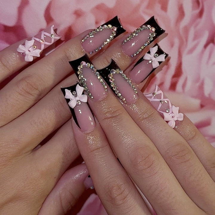 Decorative Long Stiletto Nail Art Design Bowlift