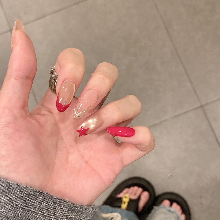 Artificial nail clippers with glamour details Bowlift