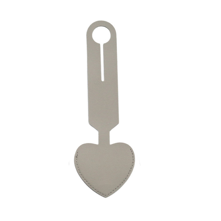 heart-shaped leather luggage tag with adjustable loop Bowlift