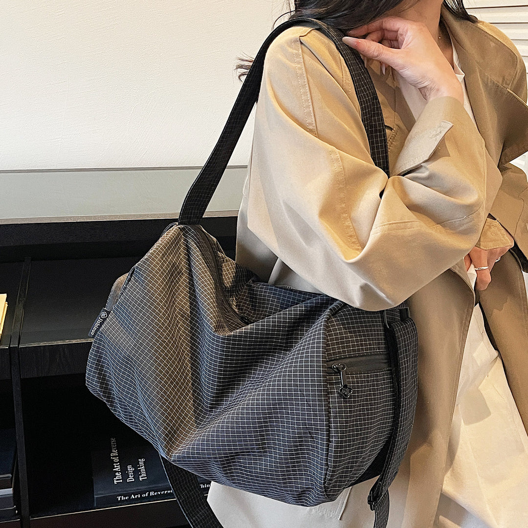 Versatile Gym Duffel Bag Bowlift