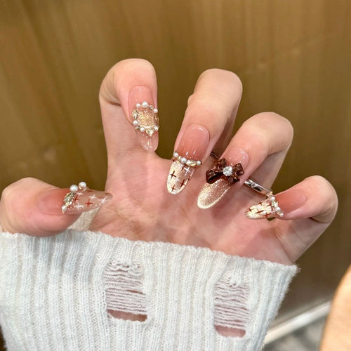 Decorative Press-On Nail Art Set with Pearl and Bow Accents Bowlift