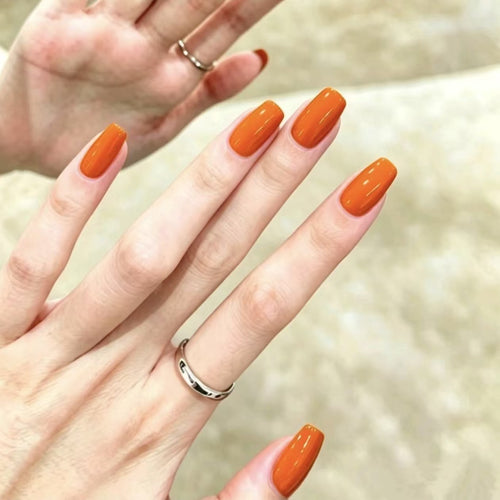 Glossy Press-On Nail Extensions Bowlift