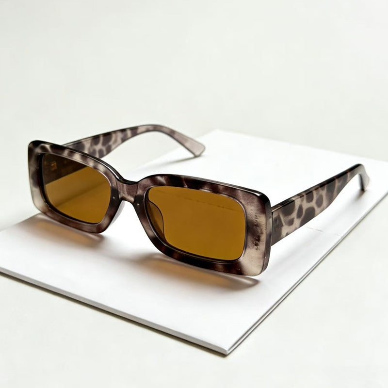 Bold Square Frame Eyewear Bowlift