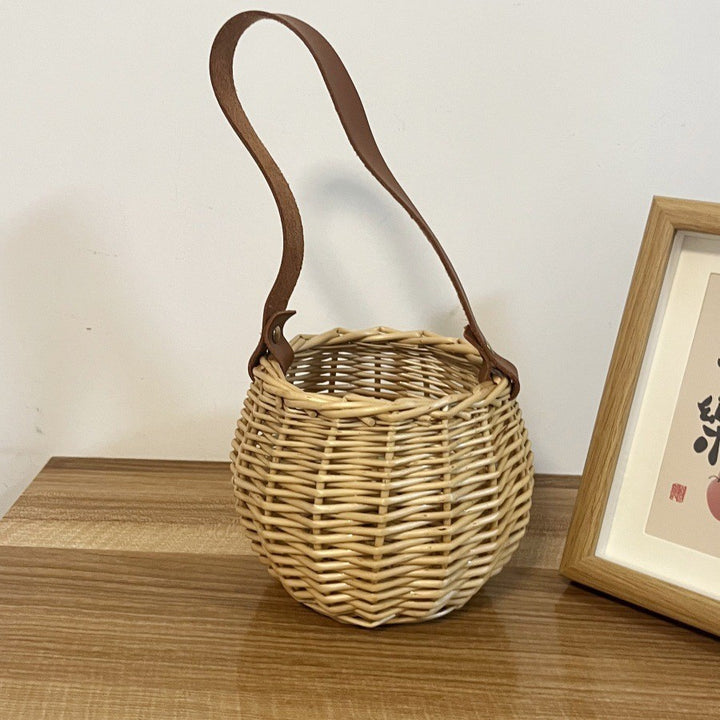 Ladies basket bag with tasteful leather handle Bowlift