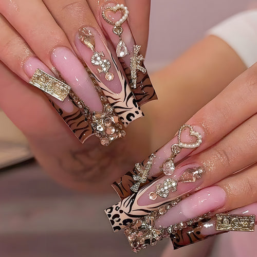 Glamorous Stiletto Press-On Nails with Decorative Accents Bowlift
