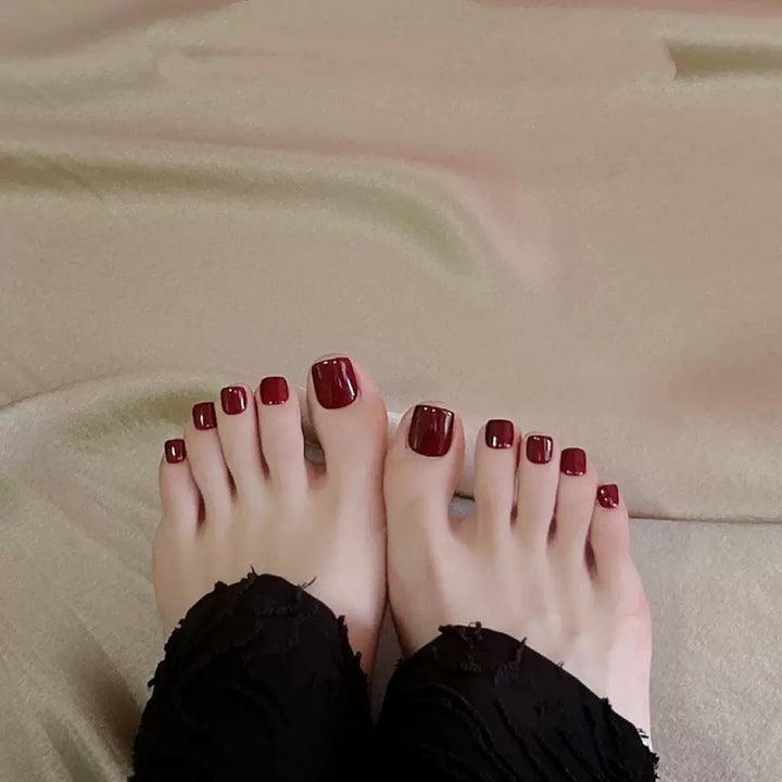 Decorative Rhinestone Press-On Toe Nails Bowlift