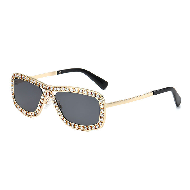 Ladies Glamorous Sunglasses with Sparkling Crystal Accents Bowlift